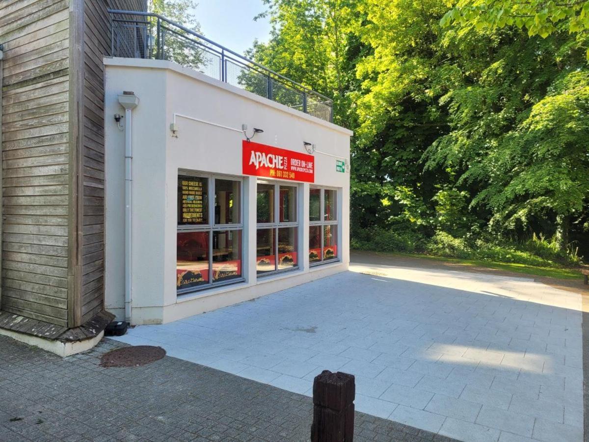 Dromroe Village University Of Limerick Exterior photo